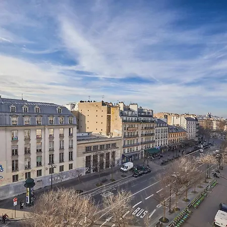 Superb In The Marais Apartment Paris